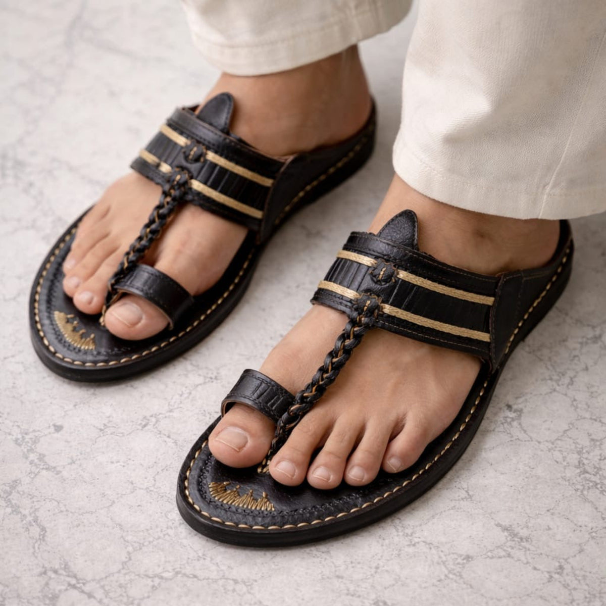 Kolhapuri (Black) (080)