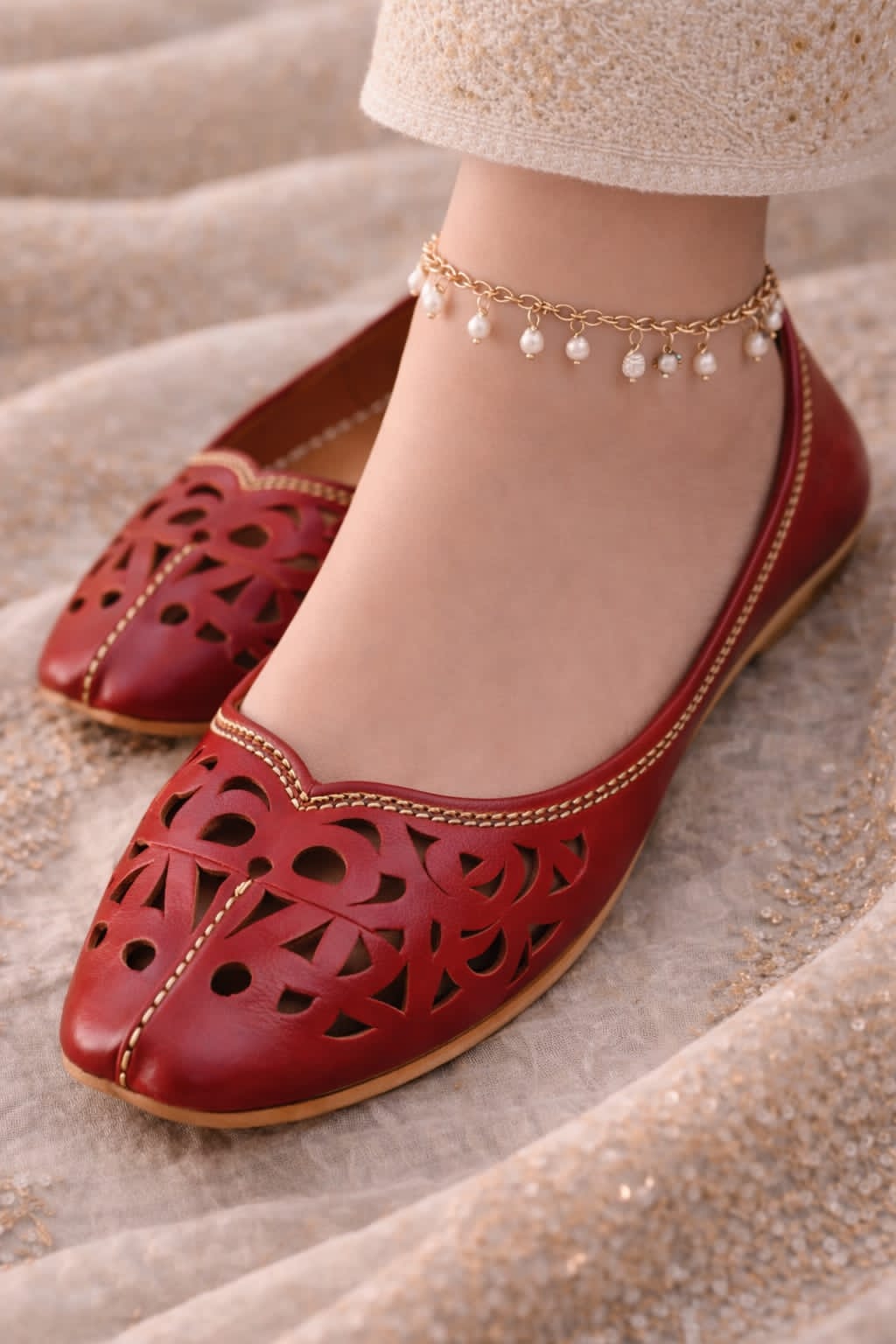 Cut work leather 00426
