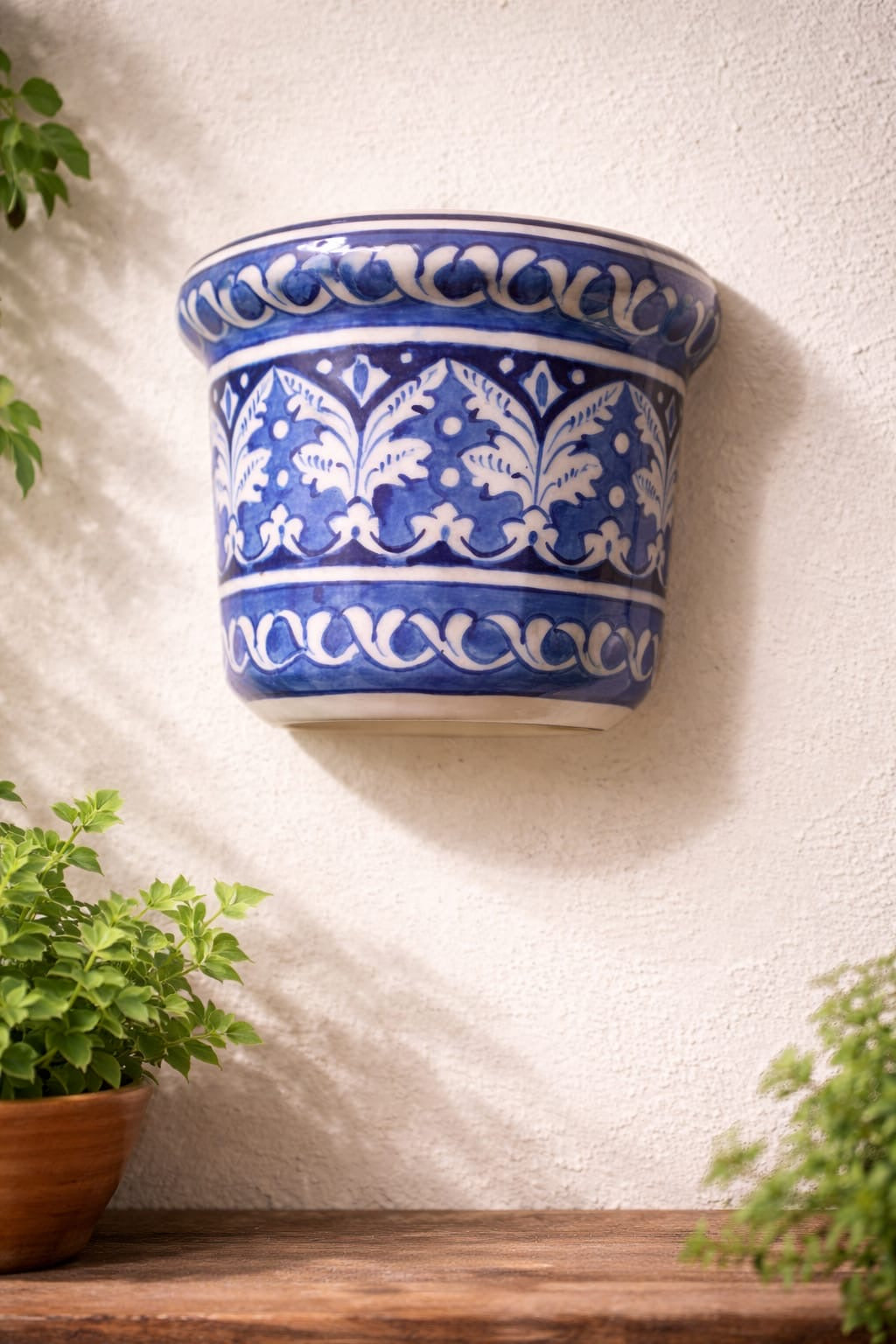 Noor Mahal Small Planter 00373