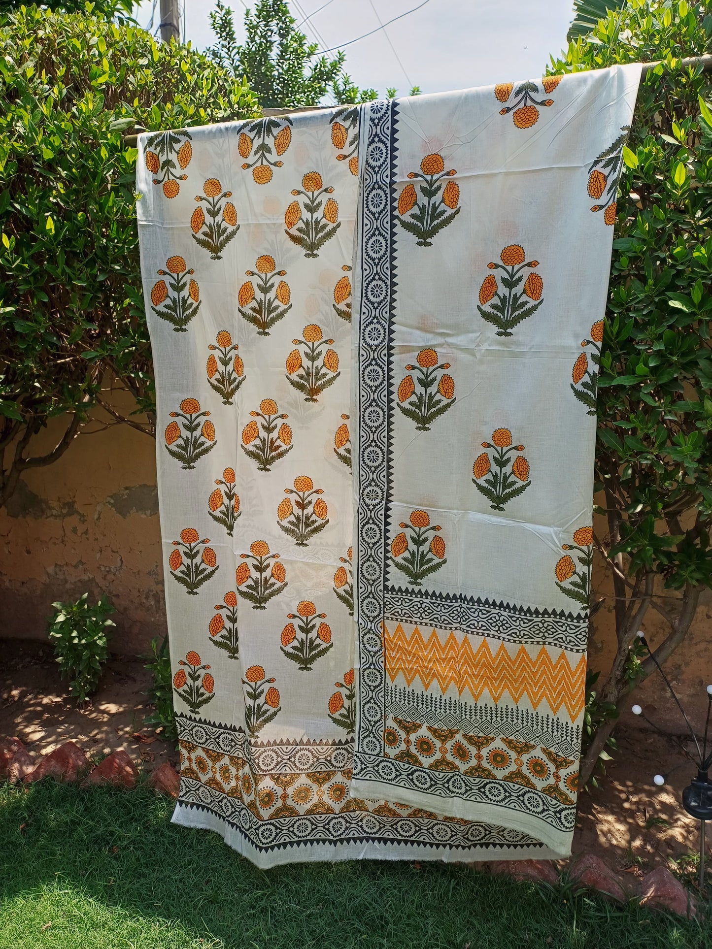 Premium Lawn 2 pc block print suit (unstitched) 0681