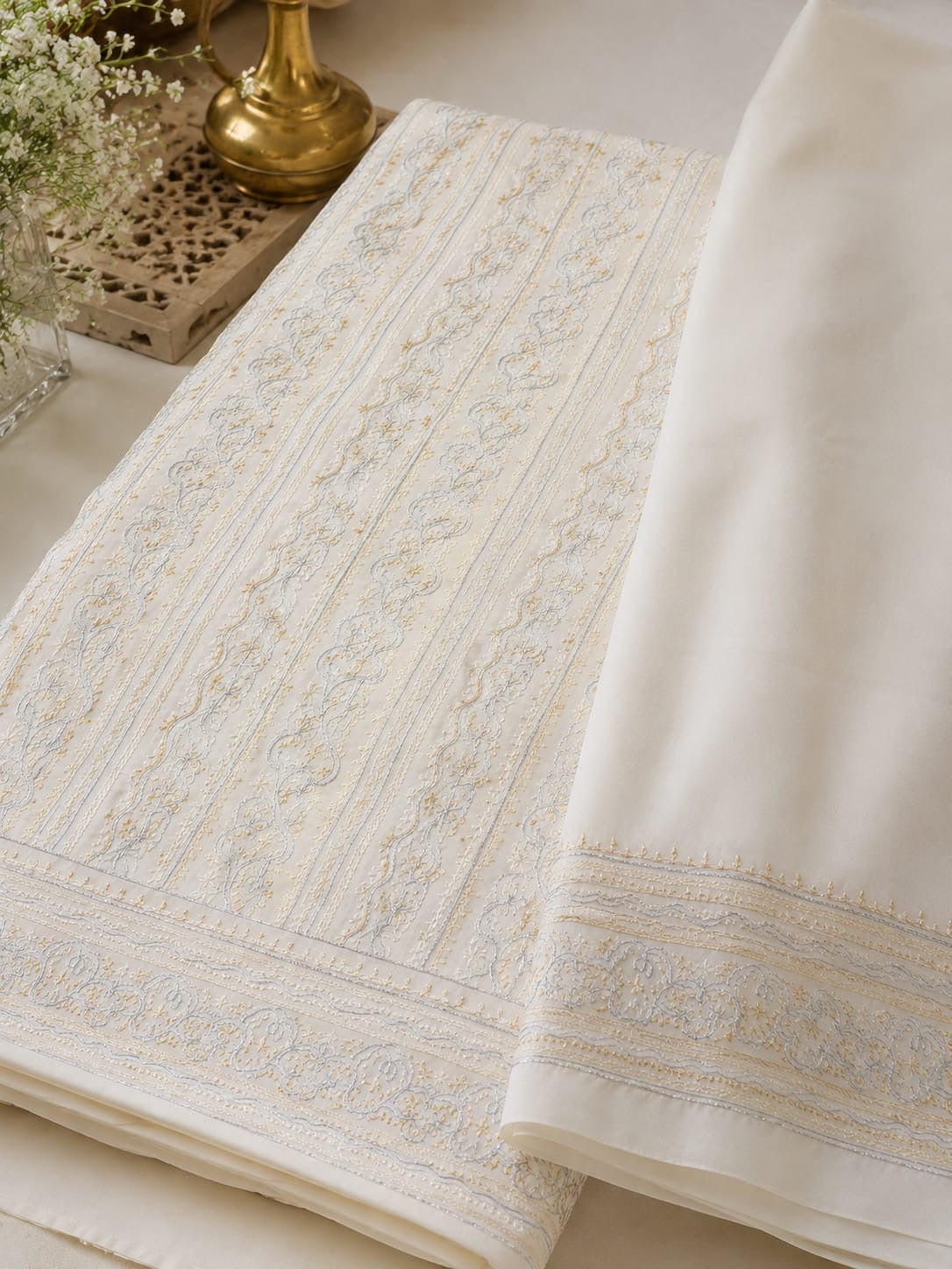 Luxury Lawn Unstitched Suit 0807