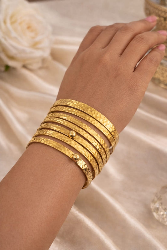 Golden Harmony Bangles Set 002