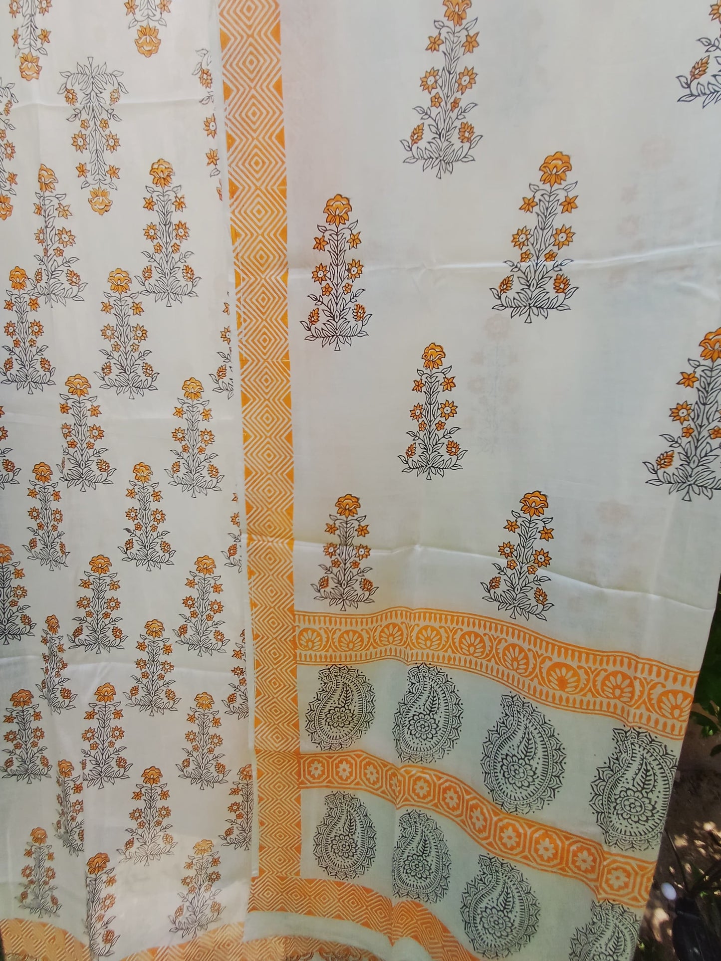Premium Lawn 2 pc block print suit (unstitched) 0680