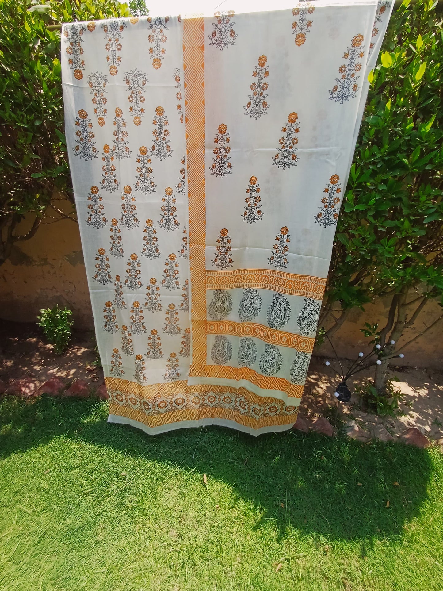 Premium Lawn 2 pc block print suit (unstitched) 0680
