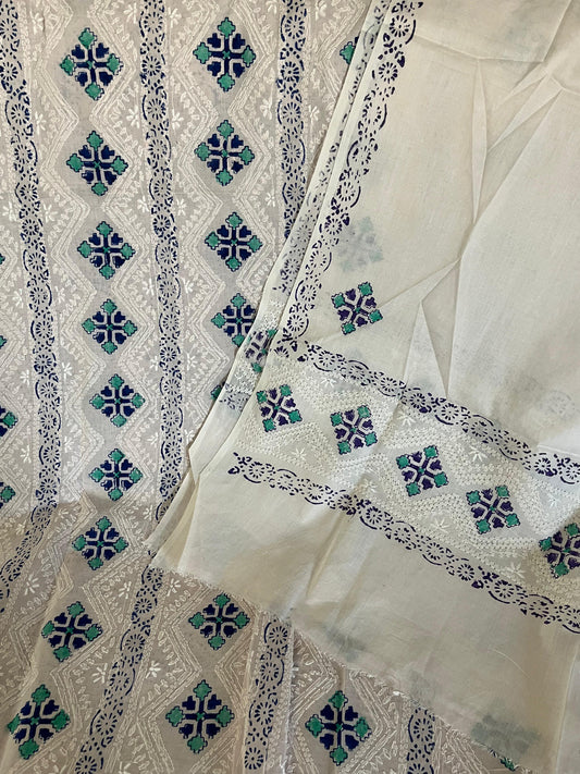 Elegant chicken kari with block print 0711