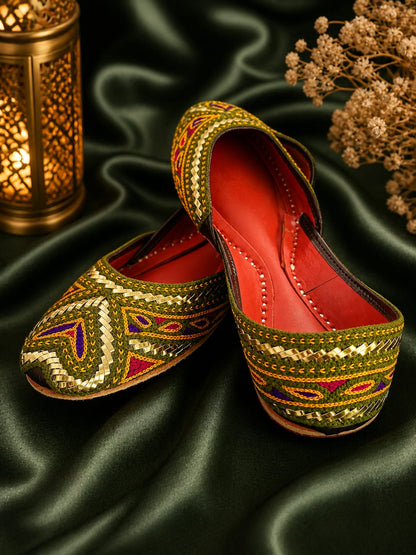 Dhaga work with tilla 014