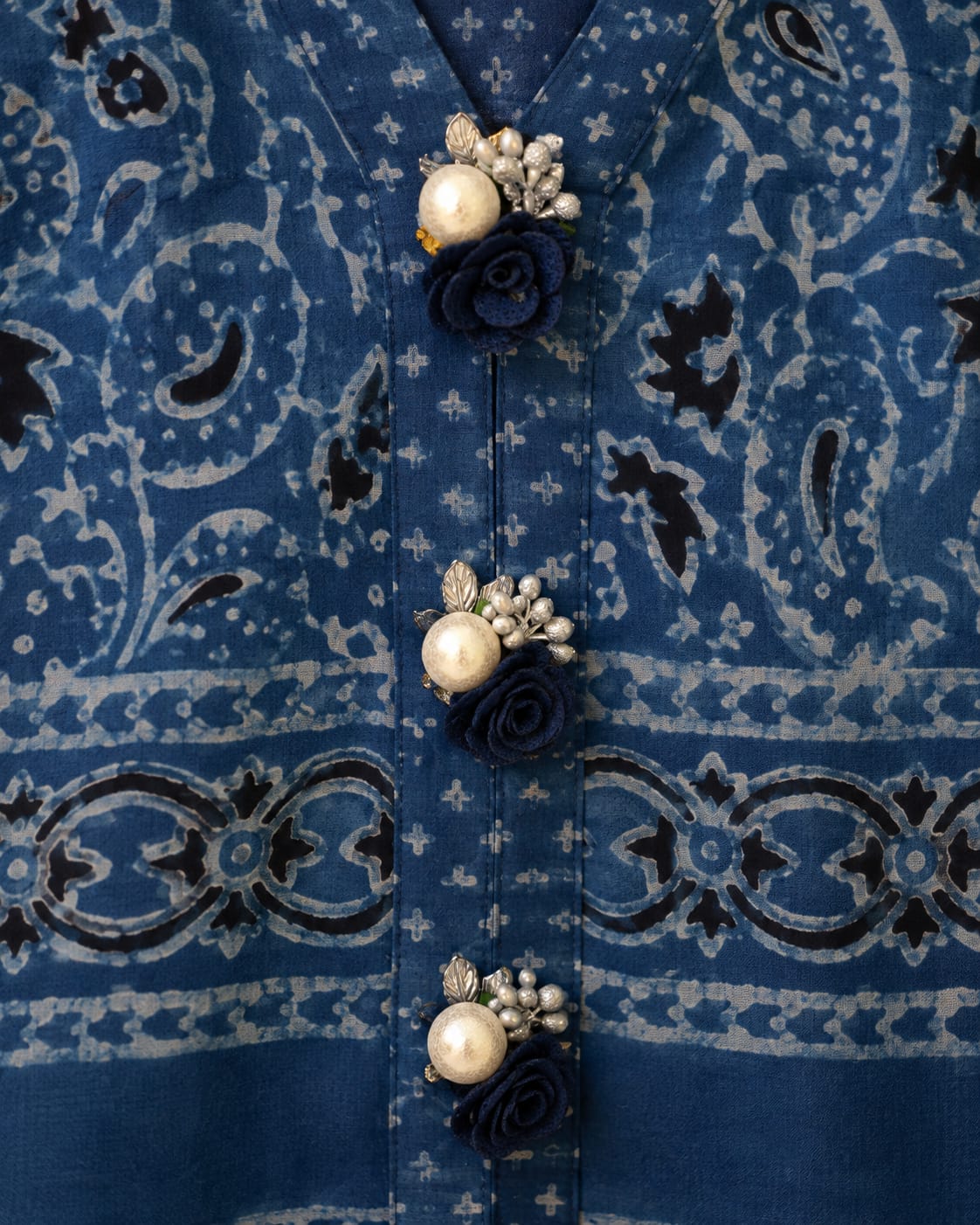 Ajrak Navy Kaftan   0833