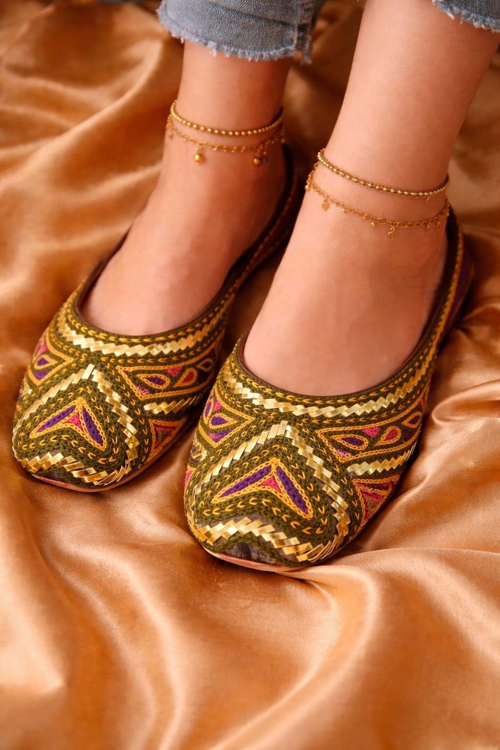 Dhaga work with tilla 014