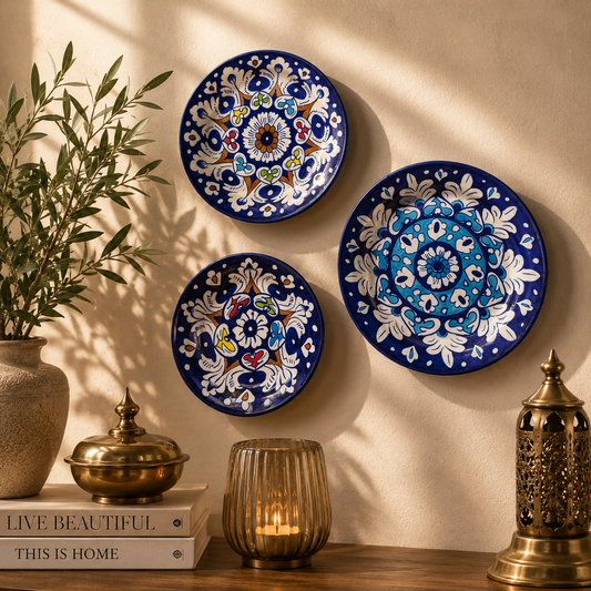 Wall hanging plates 0737