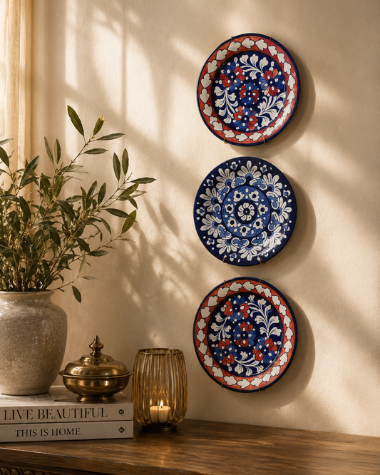 Wall hanging plates 0738